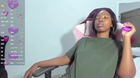 Snapshot of myblackdope_ chatting on November 26, 1:45 pm Samanta online show from November 26, 1:45 pm