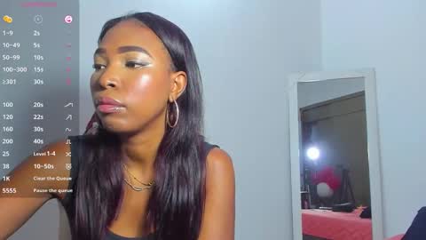 Snapshot of myblackdope_ chatting on December 4, 3:32 pm Samanta online show from December 4, 3:32 pm