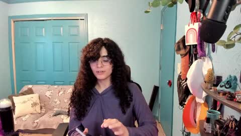 Snapshot of myceliummouse chatting on April 9, 7:30 pm Grace online show from April 9, 7:30 pm