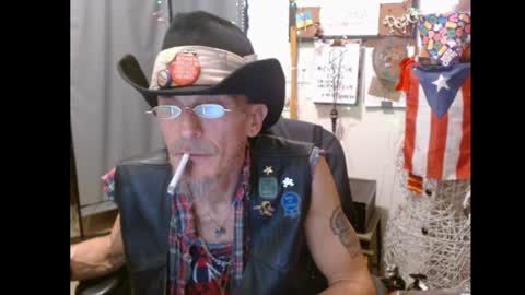 Snapshot of mycock4u247 chatting on January 18, 5:52 am LA MARIPOSA DE MARICOPA online show from January 18, 5:52 am