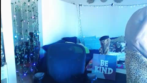 Snapshot of mycock4u247 chatting on February 23, 4:02 pm LA MARIPOSA DE MARICOPA online show from February 23, 4:02 pm