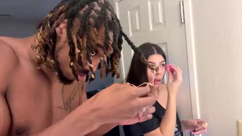 Snapshot of mycreamydreams chatting on January 27, 8:17 pm mycreamydreams online show from January 27, 8:17 pm