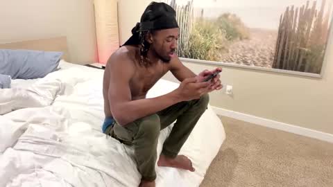 Snapshot of mycreamydreams chatting on January 30, 4:37 am mycreamydreams online show from January 30, 4:37 am