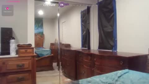 Snapshot of myfuckbuddy69 chatting on February 9, 7:05 am Myfuckbuddy69 online show from February 9, 7:05 am