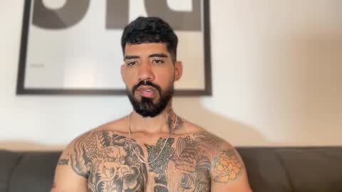 Myke esthetic online show from December 10, 7:05 am