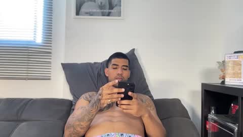 Myke esthetic online show from January 9, 4:32 pm