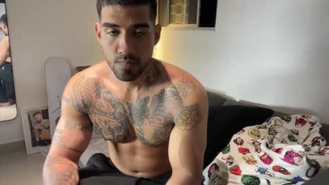 Myke esthetic online show from January 13, 1:22 am