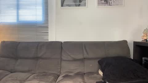 Myke esthetic online show from February 11, 4:23 pm