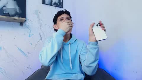 Mykel   online show from February 3, 2:00 pm