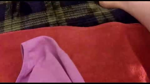 Snapshot of mykittyneedsuu chatting on December 5, 11:05 am Kitty online show from December 5, 11:05 am