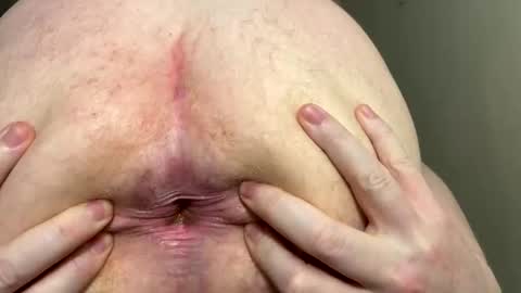 Snapshot of mykittyneedsuu chatting on January 18, 11:00 am Kitty online show from January 18, 11:00 am