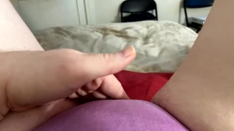 Snapshot of mykittyneedsuu chatting on February 16, 12:54 pm Kitty online show from February 16, 12:54 pm