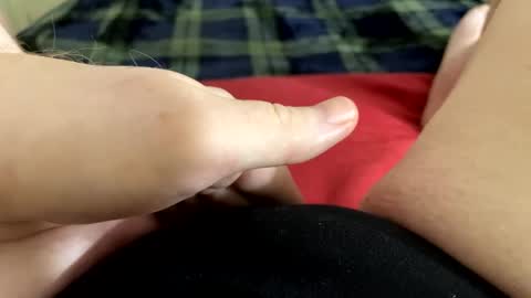 Snapshot of mykittyneedsuu chatting on October 4, 9:29 am Kitty online show from October 4, 9:29 am