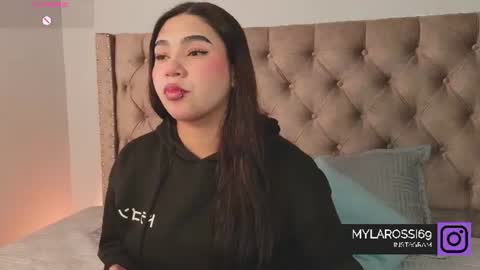 Snapshot of mylarossi chatting on June 15, 2:41 pm Rossi online show from June 15, 2:41 pm
