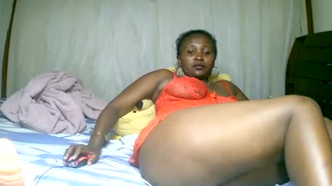 Snapshot of mylindasweet chatting on January 26, 2:41 pm linda online show from January 26, 2:41 pm