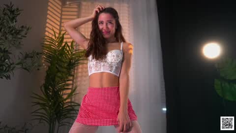 Liss Next stream December1 online show from September 28, 1:27 pm