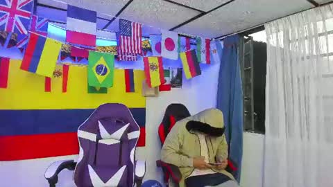 Myluandjack online show from June 11, 10:35 am
