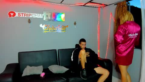 Snapshot of myluandjackhot chatting on August 1, 10:36 am Myluandjack online show from August 1, 10:36 am