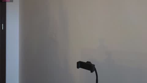 Snapshot of mymilf1988 chatting on January 16, 10:21 am Alice online show from January 16, 10:21 am