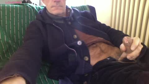 Bi sexy guy lovense hush is on private is open or password show tip if you like. online show from March 25, 7:03 am