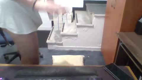 Snapshot of mynakeddays94 chatting on November 28, 10:29 am David Leon online show from November 28, 10:29 am