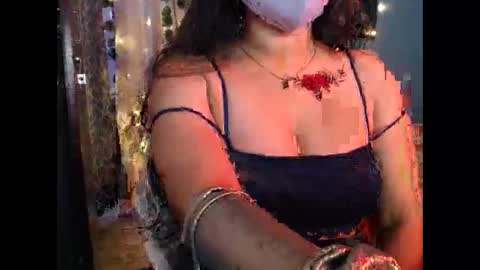 Myra Kannu online show from May 17, 3:08 pm