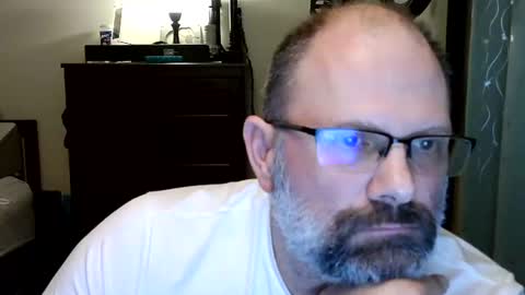 Snapshot of mysecretaccount0311 chatting on November 18, 5:01 am Tony online show from November 18, 5:01 am