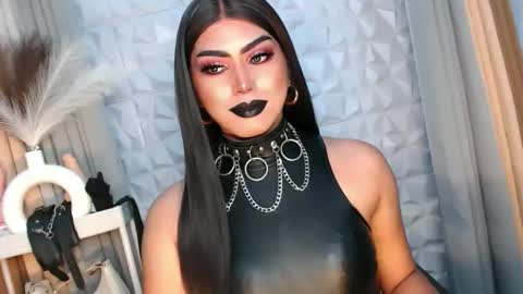 SUPPORT GODDESS TRISHA  AND DONT FORGET TO FOLLOW ME online show from September 18, 9:44 am