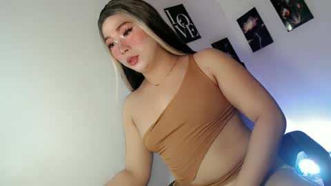 kimmy online show from July 6, 2:19 am