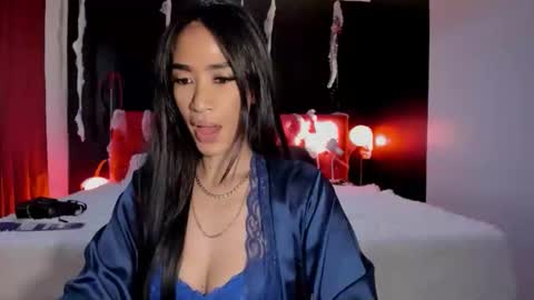 Snapshot of mysteriousgoddesxx chatting on November 3, 12:24 am Goddess Cassie online show from November 3, 12:24 am