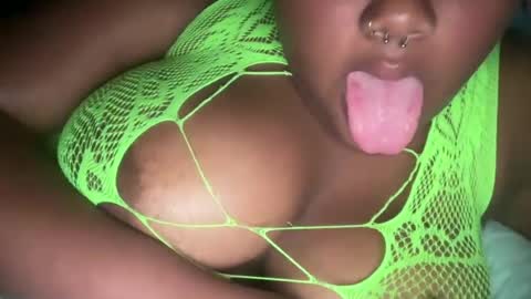 mystery21572 online show from June 25, 6:40 am