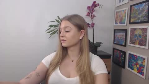 Erica online show from March 11, 8:20 am