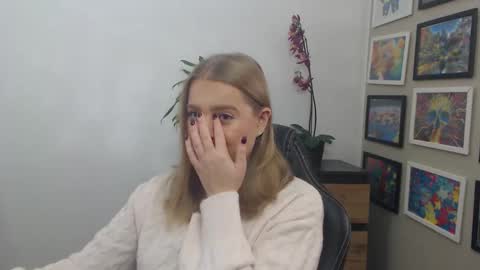 Erica online show from December 2, 7:57 am