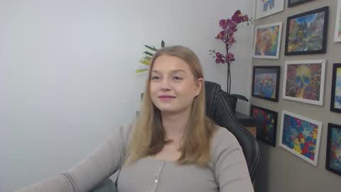 Erica online show from March 11, 11:05 am