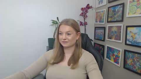 Erica online show from April 15, 8:32 am