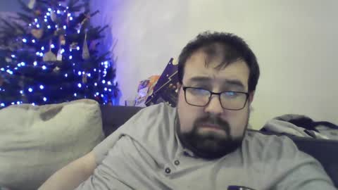 Snapshot of mysterymonkey1234 chatting on December 9, 11:24 pm MysteryMonkey online show from December 9, 11:24 pm