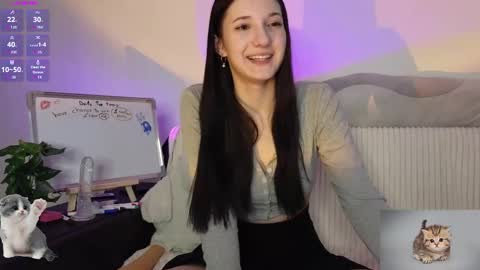 Snapshot of mysthush chatting on November 23, 5:02 pm Mia online show from November 23, 5:02 pm