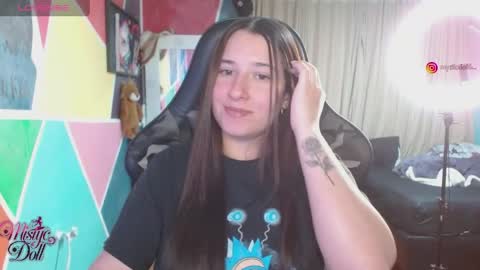 mysticdoll69 online show from May 17, 9:22 pm