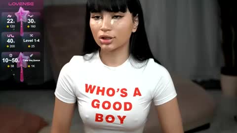 mysticlayla online show from February 5, 4:17 am