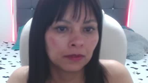 Snapshot of mysticmature chatting on January 19, 8:29 am Mystic online show from January 19, 8:29 am