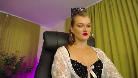 mysticvenus_ online show from October 10, 7:29 am