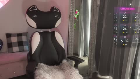 Snapshot of mysticxkitty chatting on February 3, 4:41 pm Kamile Get to know me better Subscribe to my OnlyFans Mysticxkitty online show from February 3, 4:41 pm