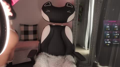 Snapshot of mysticxkitty chatting on March 5, 4:13 pm Kamile Get to know me better Subscribe to my OnlyFans Mysticxkitty online show from March 5, 4:13 pm