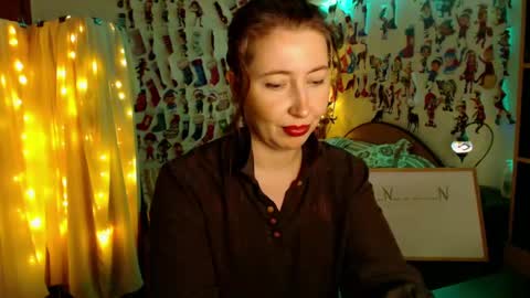 Snapshot of mystydew chatting on February 1, 4:00 pm MystyDew online show from February 1, 4:00 pm