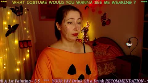 Snapshot of mystydew chatting on October 30, 10:49 am MystyDew online show from October 30, 10:49 am