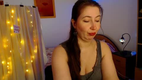MystyDew online show from May 1, 11:37 am