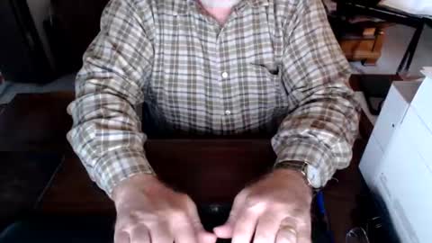 Snapshot of mytimeyourtimeourtime chatting on November 5, 7:14 pm ItsTime online show from November 5, 7:14 pm