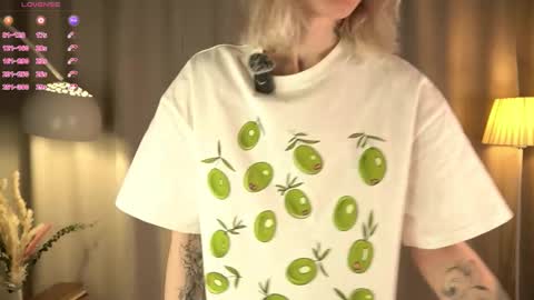 Olivia or just olive online show from March 12, 7:31 pm