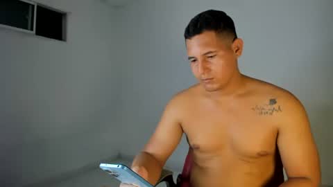 Snapshot of mz_david chatting on October 16, 11:50 pm mz_david online show from October 16, 11:50 pm