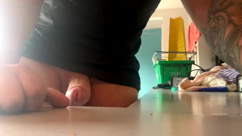 Snapshot of n0facen0case1 chatting on September 10, 3:01 pm n0facen0case1 online show from September 10, 3:01 pm